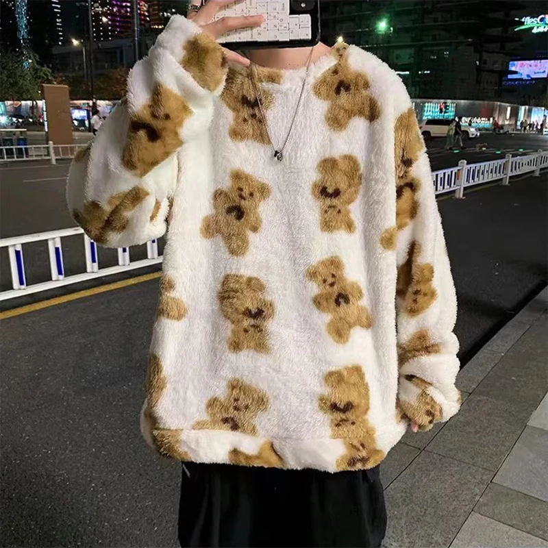 Зимний свитер из овечьего плюша в гонконгском стиле для мужчин свободного кроя, корейская версия, молодежный, с круглым вырезом, утолщенный теплый медвежонок